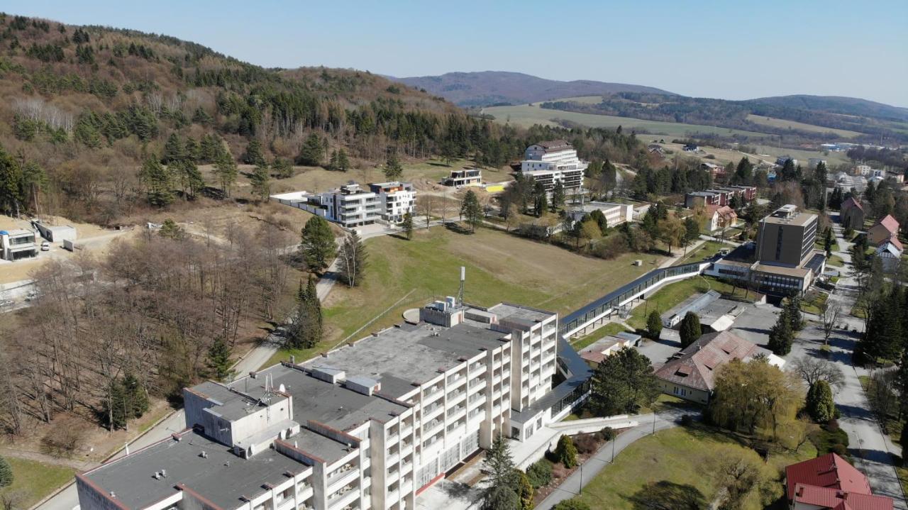 Penthouse Apartman Rezidencia Mineral Bardejovské Kúpele Buitenkant foto